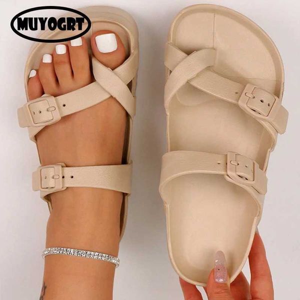 Hausschuhe 2023 Sommer Plattform Sandalen Frauen Dicke Unterseite Flache Zwei Schnalle le Kunststoff Slides Flip Flips H240325