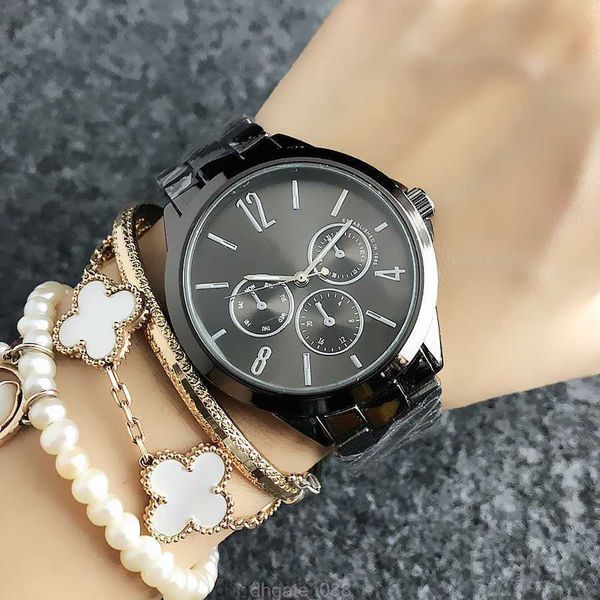 Relógio de pulso de marca de moda para mulheres estilo bandeira de menina aço banda de metal relógios de quartzo TOM 05