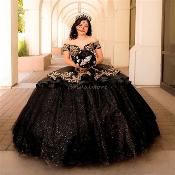 Luxo Black Mexican Quinceanera Elbiseler Charro 2024 Sparkly Altın Aplikler On altı Pullu Sequin Vestidos De XV 15 Anos Para Dantel Yukarı Feestjurken Tatlı 16 Elbiseler Doğum Günü