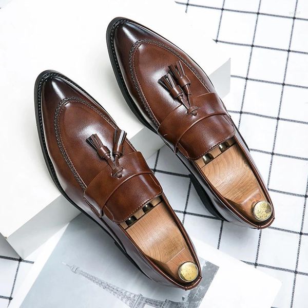 Sıradan Ayakkabı Erkekler İngiliz Konforlu Loafers Klasik Moda İş Gelinlik