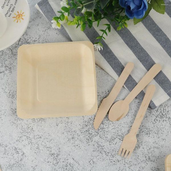 Stoviglie usa e getta 48pcs biodegradable in legno per la cena insalata piatti piatti cupioni forchette coltelli da festa