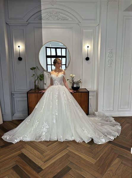 Magnifico abito da sposa a trapezio con perline, motivi floreali, abiti da sposa principessa ricamati con delicato tulle multistrato