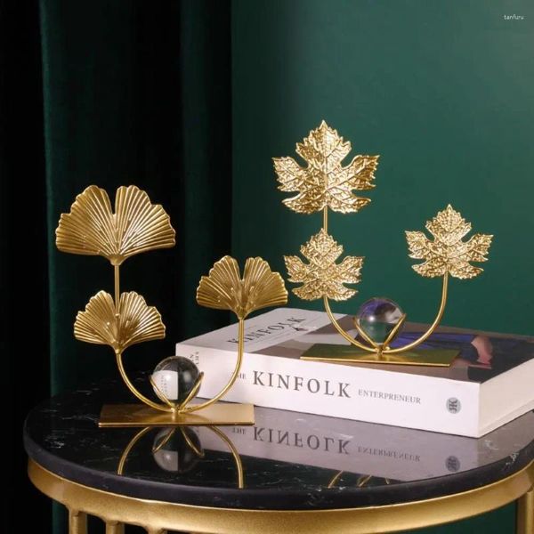 Dekorative Teller Nordic Leaf Crystal Ball Ornamente Light Luxury Gold Iron Maple Art Decor Rack Green Plant