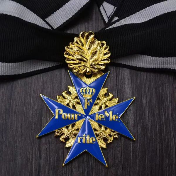 Colares Nova Segunda Guerra Mundial Alemão Exército Alemão Malta Prússia Meritório Azul Marx Medalha Colar