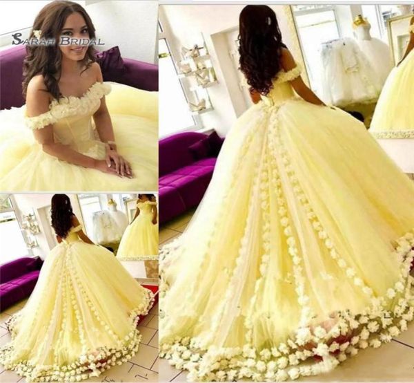 Lindo vestido de baile 2019 nova chegada doce 16 vestido de festa amarelo quinceanera vestidos fora do ombro 3dfloral apliques barato baile dr3955301