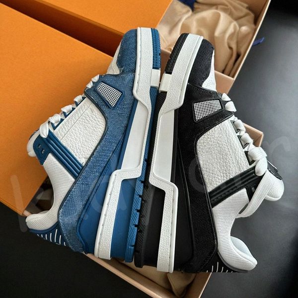 Designer Trainer Sneake Sapatos Casuais Canvas Couro Clássico Flor Sola de Borracha Preto Azul Vermelho Verde Branco Abloh Sobreposições Plataforma Mens Mulheres Esportes Sapatilhas