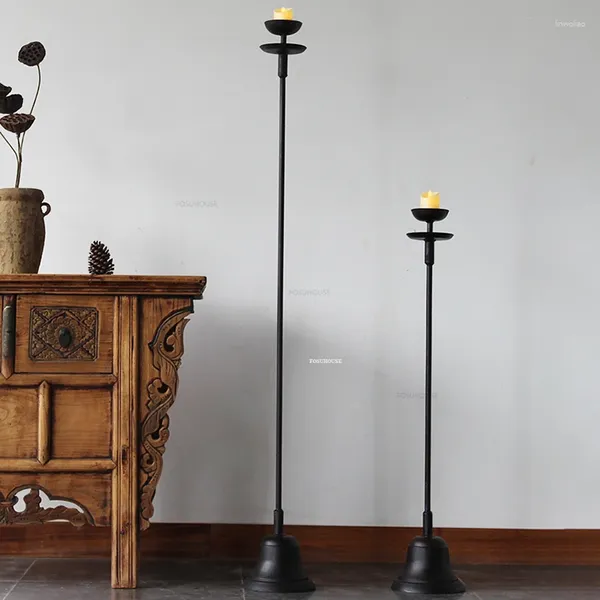 Kerzenhalter American Retro Iron Art Home Dekoration Stehlampenhalter BB Room Altmodischer Kerzenständer für Ornamente
