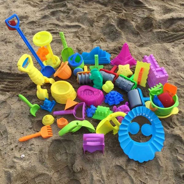 Giochi con la sabbia Divertimento acquatico Estate Nuovi bambini Castello Spiaggia Stampo Set Giocattolo da spiaggia Sabbia Sandbeach Attrezzo per giocare con la sabbia Vanga Pala Rastrello Secchio Regalo per sport all'aria aperta 240321