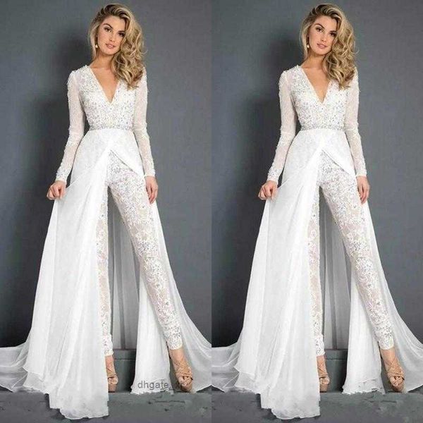 2021 Bohemian Lace Chiffon Vestidos de Noiva Macacões Vestidos de Noiva com Overskirt Modest V Neck Manga Longa Boho Beach Pant Ternos Vestido de Noiva