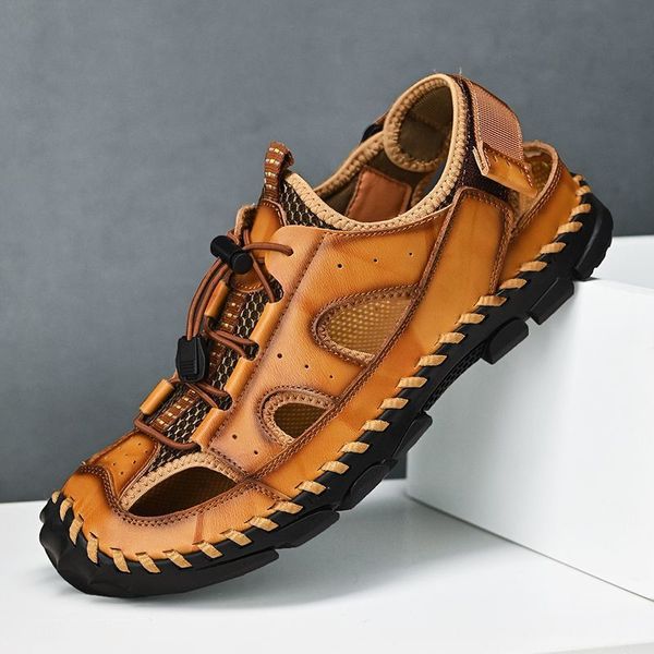 Sommer-Rindsleder, atmungsaktiv, weiche Sohle, rutschfeste Sandalen mit genähter Sohle, Zehentasche, verschleißfeste Lochschuhe, männliche Designer-Sport-Freizeit-Lederschuhe, Größe 38–46