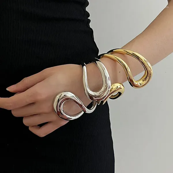 Bracciale 2024 bracciali aperti regolabili con geometria cava in metallo vintage per donna uomo gioielli Hip-hop punk accessori per feste