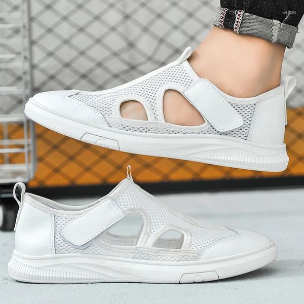 Casual Schuhe Mesh männer Sommer Sandalen Design Männlich Atmungsaktive Aushöhlen Wohnungen Nicht-slip Ripped Magic Kleber Strand