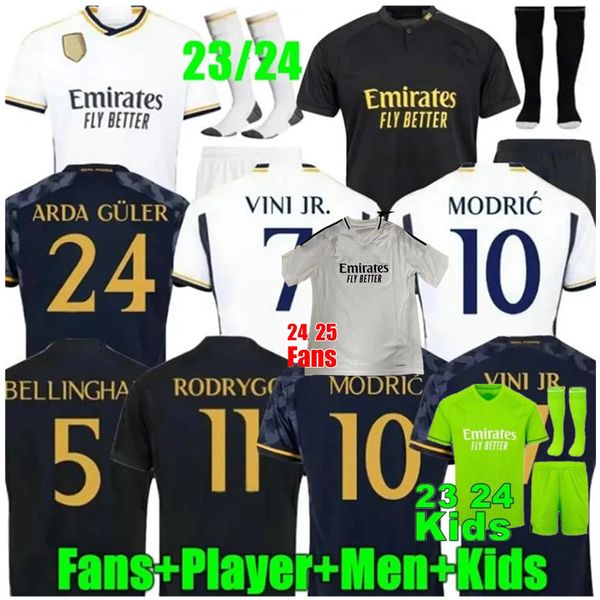 24 25 Bellingham Futbol Forması Vini Jr Modric Mbappe Futbol Gömlek Rodrygo Camavinga Real Madrids Futbol Gömlek ARDA GULER AWAY hayranları oyuncu versiyonu Üçüncü Erkek Çocuklar