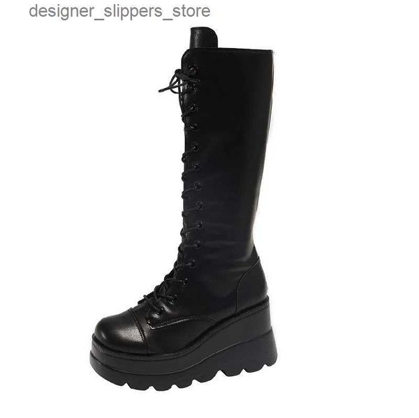 Botas botas mulheres plataforma sapatos punk gótico lolita salto alto inverno chuva batalha militar cunha couro preto novo rock produtos de limpeza q240321