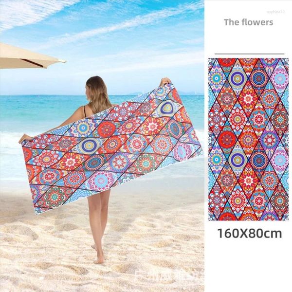 Cobertor de praia de microfibra à prova de areia de toalha 160x80cm lance de secagem rápida dobrável com laço elástico para viagens