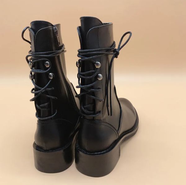 Boots 2020 New Ann задний ремешок с толстым каблуком Martin Boots Женские ботинки с большим размером черные ботинки среднего багажника большие 3442