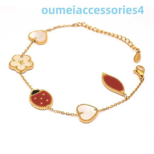 Tasarımcı Lüks Marka Takıları Vanl Cleefl Arpelsbracelet Beş Çiçek Yedi Yıldızlı Lady Bug Bilezik Kırmızı Yeşim Chalcedony Yeni Renksiz Çok Yönlü Çilek