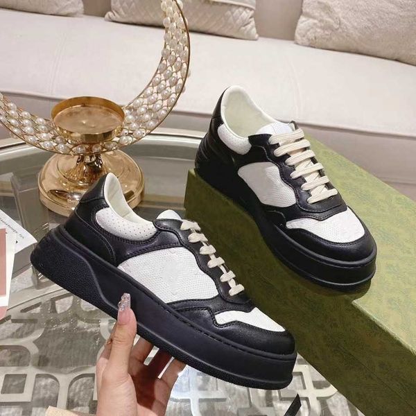 Counter Chunyuan Level g Family Panda Biscuit Shoes para mulheres com sola grossa esportes e lazer pão gordinho