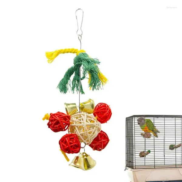 Outros suprimentos de pássaros Natural Rattan Brinquedo Colorido Bolas de Mastigação Sino com Gancho de Metal Decoração de Gaiola Interativa para Papagaios