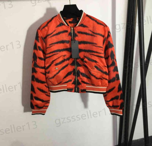 Damenjacke Luxus-Designer-Tiger-Print auf der Rückseite Jacke Modemarke Rot gemusterte Baseball-Jacken mit Rundhalsausschnitt und Reißverschluss1790044