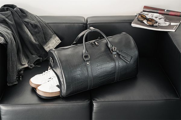 Дорожные сумки Водонепроницаемые мужские и женские кожаные сумки на ночь Сумка для багажа в самолете Мужская мужская сумка выходного дня Бизнес для девочек Сумки для мальчиков