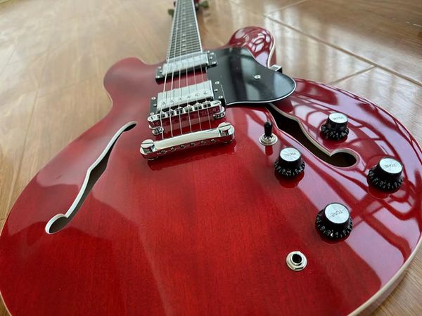 Qualidade superior personalizado/padrão vermelho jacarandá guitarra elétrica venda quente transporte rápido e355