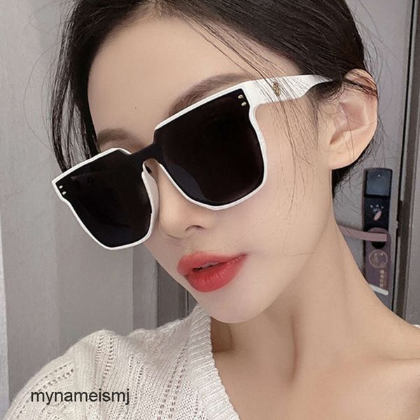 2 pçs moda luxo designer óculos de sol das mulheres 2022 novos óculos de sol versão coreana tendência lente de uma peça resistente uv ins rosto grande