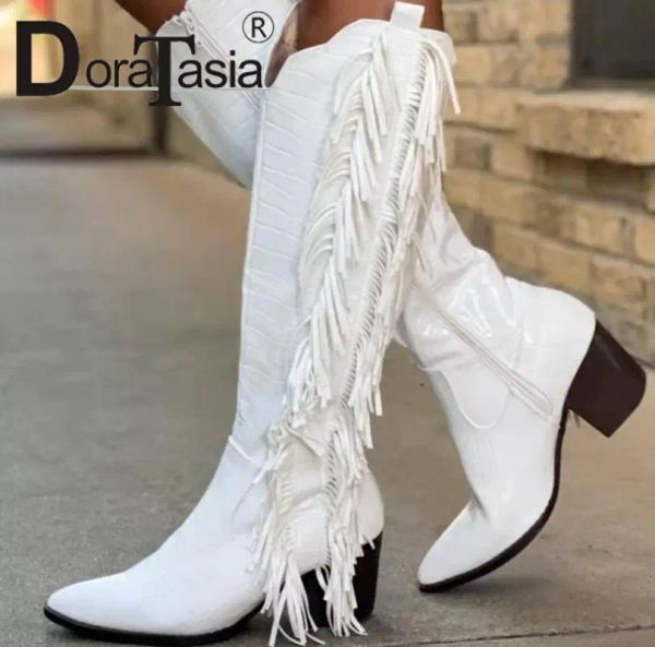 Botas Doratasia Big Size 43 Brand Feminina Western Boots Fashion Fringe Retha Saltos Brancos Botas Brancas Mulheres Casual Sapatos Mulher