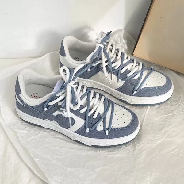 Scarpe eleganti y2k sneaker di lusso cuore moda stile da basket casual da basket casual scarpe a doppia tendenza allacciata blu bianca scarpe da corsa sportive scarpe da corsa sportive