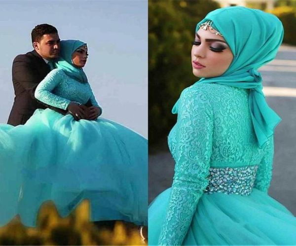 Gótico turquesa vestido de baile vestidos de casamento muçulmano saudita dubai meninas frisado cintos de cristal alta pescoço manga longa vestidos de casamento afric5061938