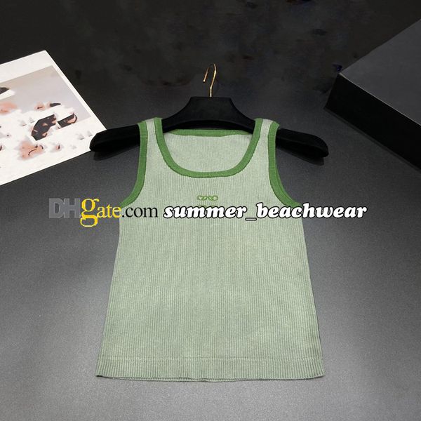 Grüne Strickweste, stilvolles, kurzes, ärmelloses Strickoberteil, Designer-gesticktes Logo, gestricktes Tanktop für Damen, lässige Strick-T-Shirts