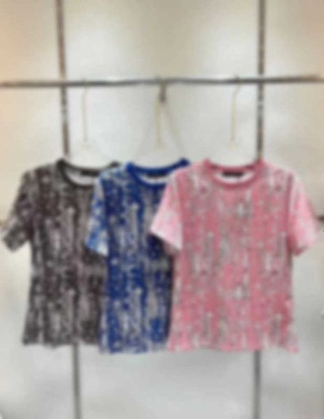 Mulheres T-shirt Designer Marca L V Designer Camiseta para Mulheres Impressão Letras Bordadas Camisetas Algodão Redondo Pescoço Mangas Curtas Soltas Moda Verão Senhoras Tops