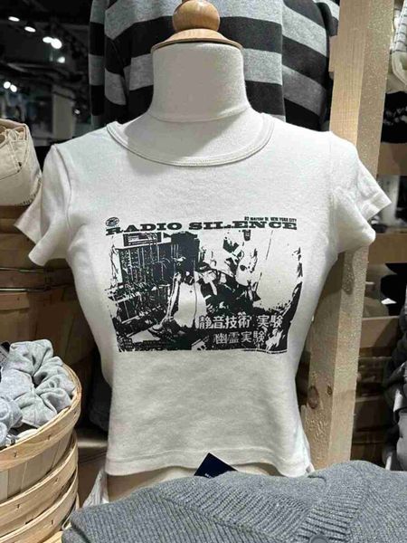 Damen T-Shirt Rock Gitarrendruck Slim Crop Damen beige weiche Baumwolle Rundhals Sommer T-Shirt Damen Retro Harajuku Casual T-Shirt Y2k 240323