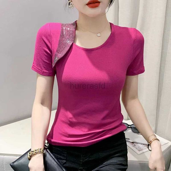 T-shirt da donna Wxw6593 T-shirt a maniche corte T-shirt da ufficio estiva da donna T-shirt attillata con collo a teschio T-shirt attillata a diamante Moda coreana T-shirt a maniche corte da donna 240323