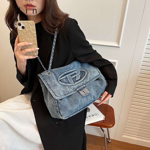 Omuz çantası yüksek kaliteli özel kontrol malları denim tuval dingdang çanta dolaşan büyük kadınlar büyük kapasiteli seyahat zinciri kayış crossbody tote lokomotif çanta