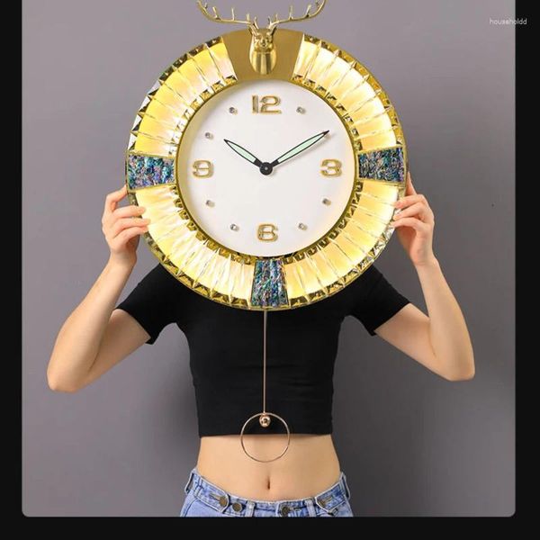 Relógios de parede Relógio de luxo Moderno Sala de estar Decoração Deer Head Crystal Shell Grande Relógio Digital Decoração de Casa Reloj de Pared