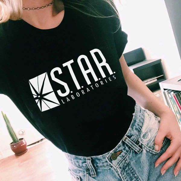 T-shirt da donna Flash DC Barry Allen Laboratories Star Labs T-shirt da donna stampata con lettera Maglietta divertente in cotone casual T-shirt Harajuku Top 240323