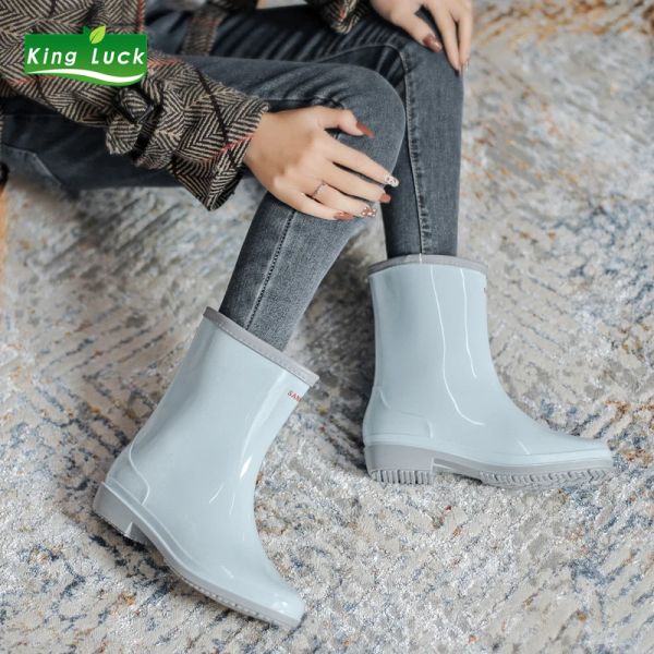 Botlar 0.9kg Kingluck Yağmur Botları Kadınlar için Kauçuk Slipon Ayakkabı Su geçirmez Kadın Plastik Bayanlar Midcalf Kadın Sonbahar Boot