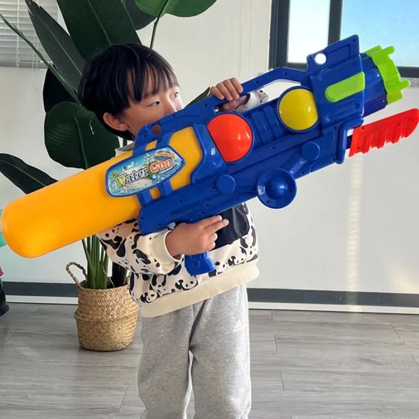 Arma infantil correndo menino super alta pressão verão deriva jardim de infância 240220