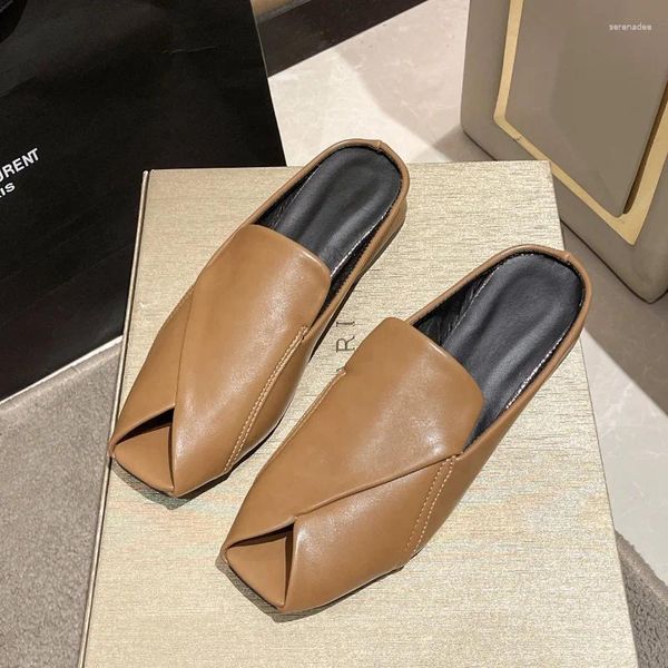 Terlik Kadınlar Yaz Moda Peep-Toe Seksi Ayakkabı Düşük Topuklu Tıknaz Tasarımcı Slaytlar Pu Deri Sandalet Parti Flip Flops Siyah