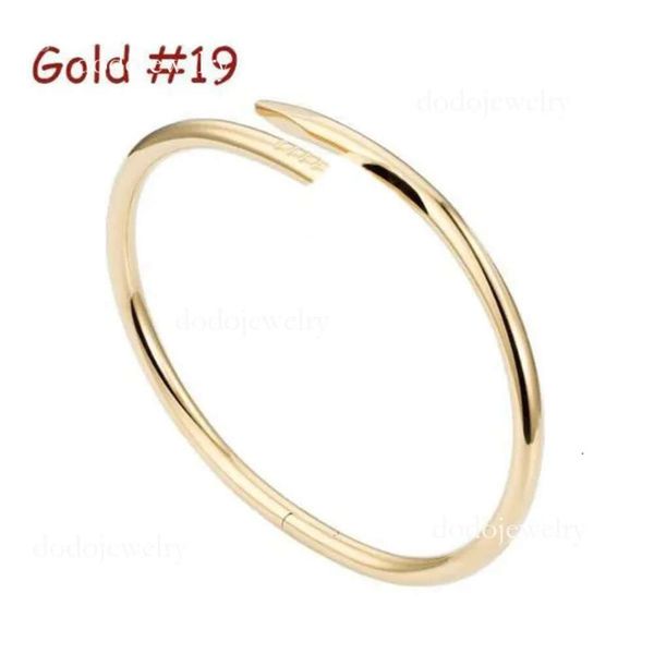 Pulseira de ouro pulseira charme pulseiras de unhas corrente banhado a aço inoxidável para mulheres casamento dia das mães presente designer jóias