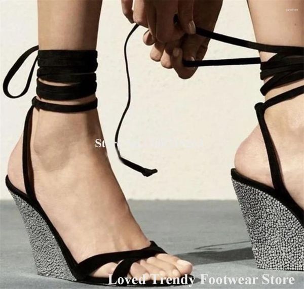 Elbise Ayakkabı Bling Rhinestones Danton-Up Kama Sandalet Açık Ayak Parmağı Siyah Süet Kayışlar Çapraz Kristaller Düğün Partisi
