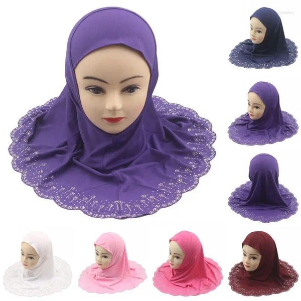 Abbigliamento etnico Sciarpa per bambini Pizzo con strass Le ragazze arabe indossano direttamente il turbante musulmano Hijab istantaneo morbido e accogliente Khimar