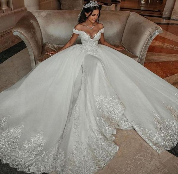 Дизайнерское кружевное бальное платье с русалкой Свадебные платья со съемным шлейфом с плеча Аппликации Свадебные платья Винтажная юбка W1846809