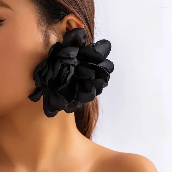 Orecchini a bottone esagerato grande fiore per le donne soffice tessuto petalo orecchino romantico festa nuziale tendenza 2024 gioielli