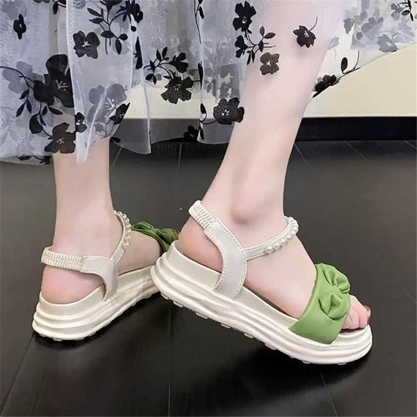 Casual Schuhe Super Leichte Anti Slip Weiß Frauen Finger Sandalen Gummi Hausschuhe Frau Turnschuhe Sport Snackers Nette Sapa YDX2