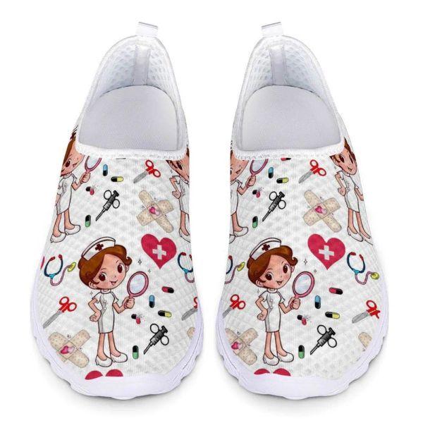 Flats Cartoon Krankenschwester Doktor Drucken Frauen Sneakers auf leichte Netzschuhe Sommer neue atmungsaktive Flats Schuhe Zapatos Planos Plus Size