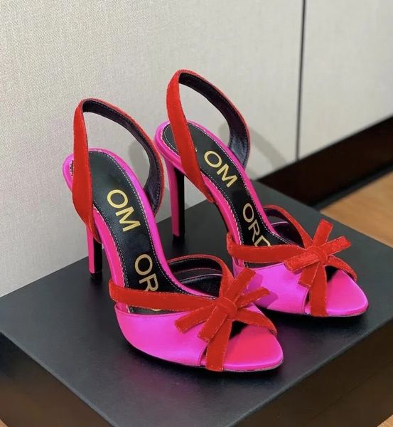 2024 Verão Caminhada Luxo Cetim Veludo Bow Sandálias Sapatos Mulheres Salto Alto Dedo Apontado Vermelho Preto Slingback Bomba Festa Casamento Salto Tom Fords Vestido Sapato EU35-43.Box