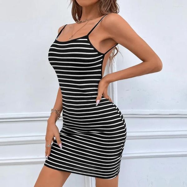 Casual Kleider 2024 Sommer Ärmellose Leibchen Mantel Frauen Kleid Sexy Schwarz Regelmäßige Nachtclub Damen O Neck Backless Mini Party