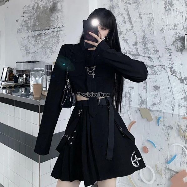 Conjuntos de roupas 2024 estilo de moda melhorado feminino solto uniforme jk preto saia plissada de manga comprida camisa curta conjunto de duas peças w240